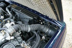 Bild 18/50 von Aston Martin V8 Zagato Vantage Volante (1990)