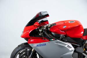 Image 25/50 de MV Agusta DUMMY (2004)