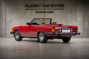 Image 3/89 of Mercedes-Benz 560 SL (1986)