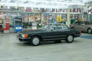 Image 3/50 de Mercedes-Benz 560 SL (1988)