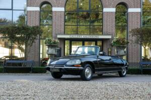 Bild 17/50 von Citroën DS 23 Injection (1973)