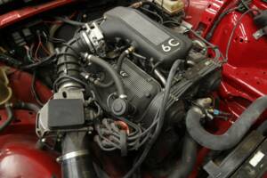 Image 47/50 de Alfa Romeo 75 3.0 V6 QV (1990)