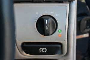 Image 37/50 of Mercedes-Benz CLK 230 Kompressor (2002)