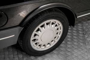 Image 35/50 of Saab 900 Turbo 16V (1990)