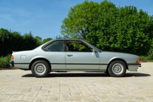 Bild 5/50 von BMW 635 CSi (1981)