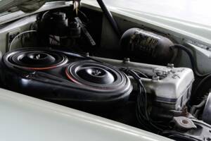 Image 36/48 of Alfa Romeo 2600 Berlina (1962)