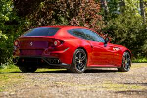 Bild 8/50 von Ferrari FF (2012)