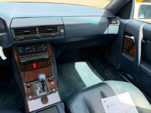 Image 11/20 of Mercedes-Benz 300 SL-24 (1992)
