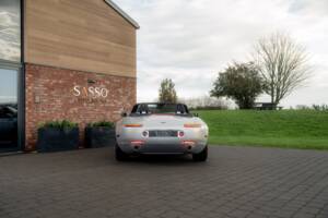 Image 13/84 of BMW Z8 (2001)