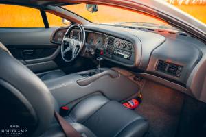 Immagine 11/14 di Jaguar XJ 220 (1993)