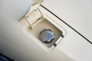 Imagen 50/50 de Jaguar E-Type (1969)