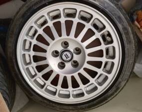 Image 50/50 of Lancia Delta HF Integrale 16V (1994)