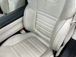 Afbeelding 30/70 van Mercedes-Benz SL 63 AMG (2012)