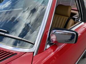 Imagen 6/11 de Mercedes-Benz 560 SL (1988)