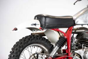 Image 27/50 of CZ 250 (1977)