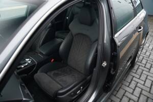 Immagine 16/50 di Audi RS6 Avant (2015)