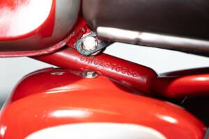 Afbeelding 9/31 van BM DUMMY (1963)