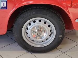 Bild 33/79 von Alfa Romeo 2000 GT Veloce (1971)