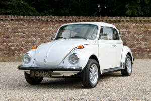 Image 10/50 of Volkswagen Käfer 1303 &quot;Champagne Edition&quot; (1977)