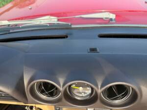 Afbeelding 13/33 van Mercedes-Benz 500 SL (1988)