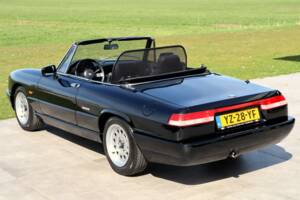 Afbeelding 3/50 van Alfa Romeo 2.0 Spider (1991)