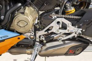 Image 33/50 of Ducati Streetfighter V4 Lamborghini (2024)