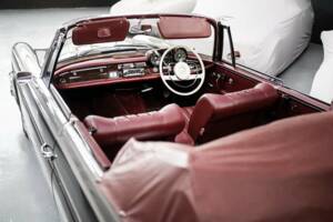 Afbeelding 27/36 van Mercedes-Benz 300 SE (1965)