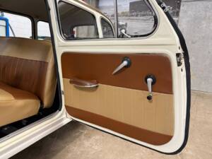 Image 5/13 of FIAT 1100-103 Familiare (1961)