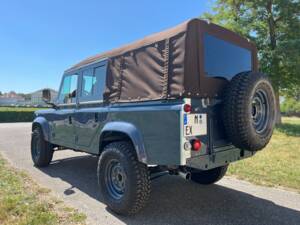 Bild 89/100 von Land Rover Defender 110 (2014)