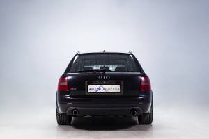 Afbeelding 7/33 van Audi S6 Avant (2000)