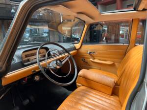 Image 16/34 de Peugeot 404 (1962)