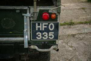Image 13/40 of Land Rover 107 (1954)