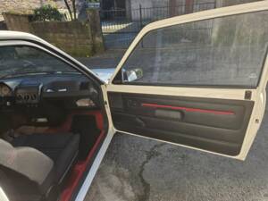 Bild 6/8 von Peugeot 205 rallye (1991)
