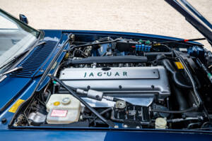 Image 33/38 de Jaguar XJS 4.0 (1995)