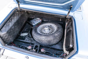 Image 18/36 of Maserati Mexico 4200 (1966)