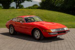 Bild 7/79 von Ferrari 365 GTB/4 Daytona (1969)