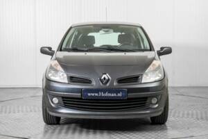 Imagen 10/15 de Renault Clio III 1.4 16V (2006)