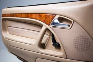 Image 27/45 of Mercedes-Benz SL 280 "Final Edition" (2001)