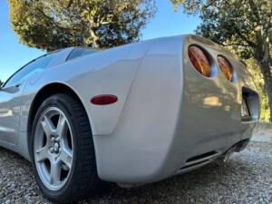 Image 87/191 of Chevrolet Corvette (1999)