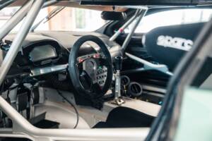 Image 9/30 of Aston Martin DBR9 GT1 (2006)