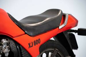 Image 30/50 of Yamaha XJ 600 (1984)