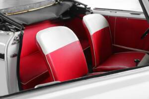 Image 21/37 of Autobianchi Bianchina Convertible (1960)