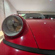 Bild 35/113 von Porsche 911 Carrera 2 (1991)