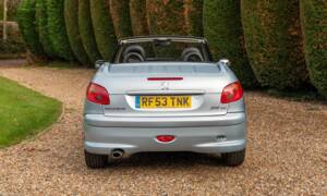 Immagine 7/40 di Peugeot 206 CC 1.6 16V (2003)