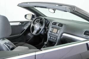 Bild 32/50 von Volkswagen Golf VI 1.2 TSI (2012)