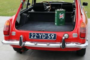 Image 21/50 of MG MGB GT (1974)
