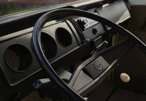Image 24/30 of Volkswagen T2 Brasil Camper (1982)