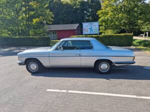 Imagen 7/8 de Mercedes-Benz 250 C (1969)