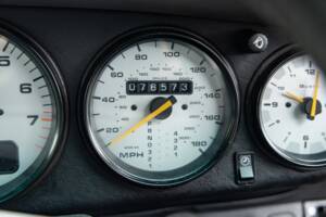 Bild 18/29 von Porsche 911 Carrera (1995)