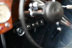 Image 47/50 de Triumph 2000 Roadster (1949)